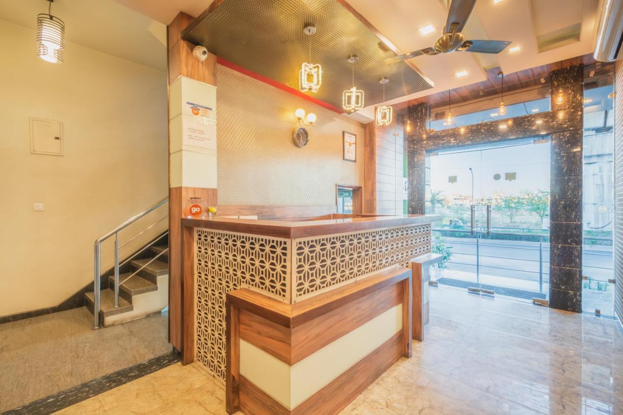 星期天酒店 斋浦尔 外观 照片